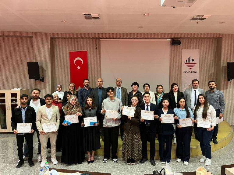 Uluslararası Katılımlı Bilgi Yarışması Gerçekleştirildi